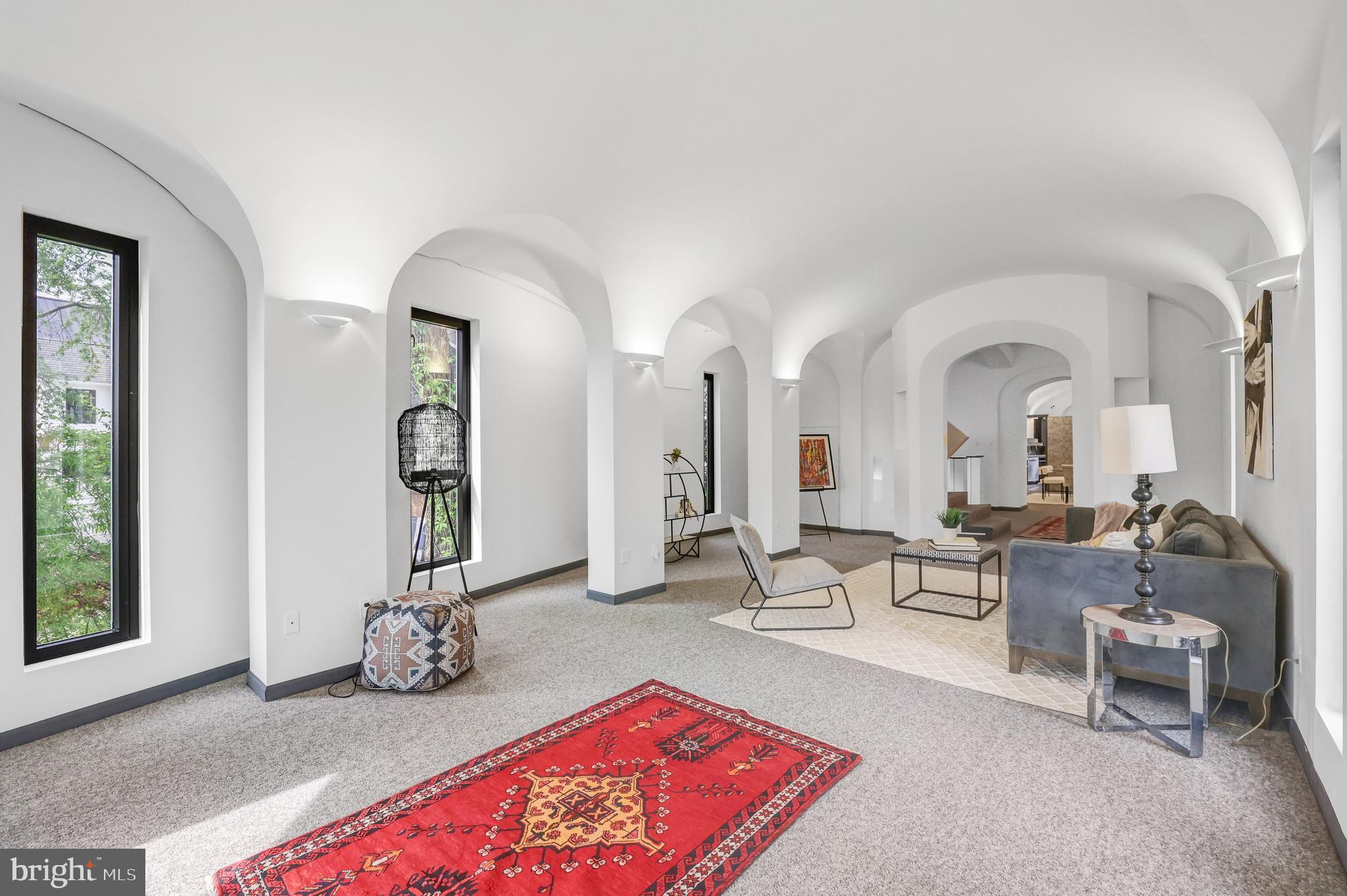 1452 Foxhall Road Northwest Washington, DC 20007 - Photo 5 of 72 Living Room