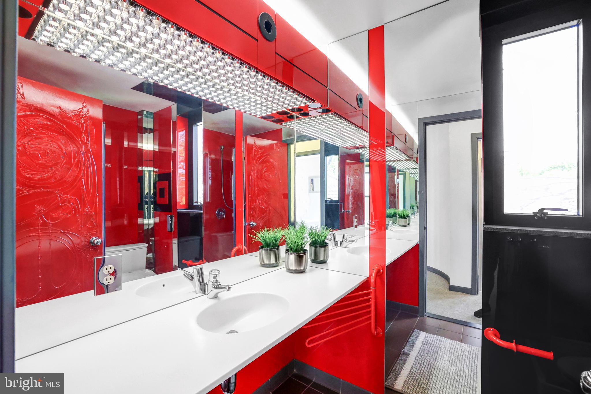 1452 Foxhall Road Northwest Washington, DC 20007 - Photo 57 of 72 Hall Bath