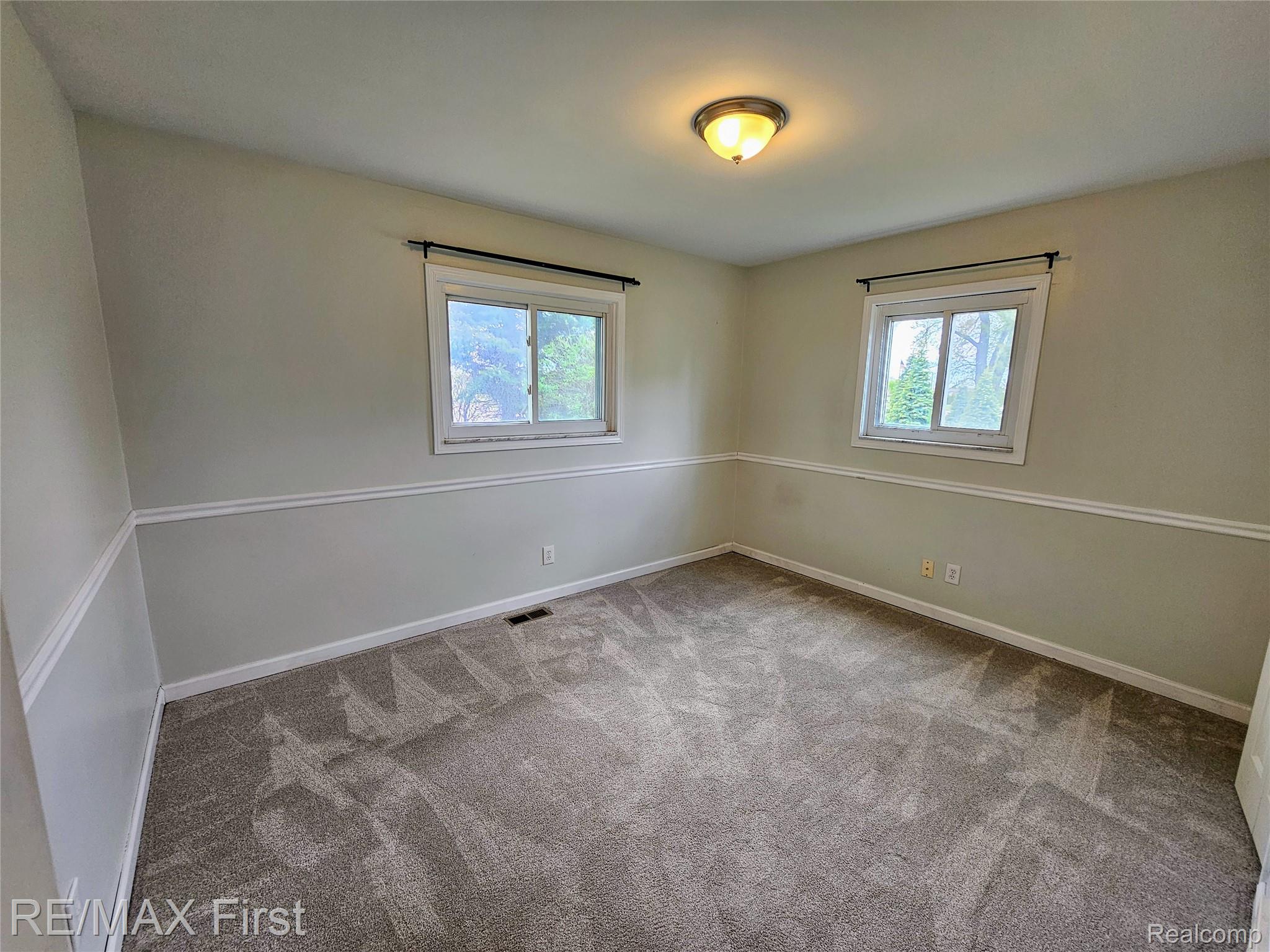 47564 Ryan Road Utica, MI 48317 - Photo 19 of 20