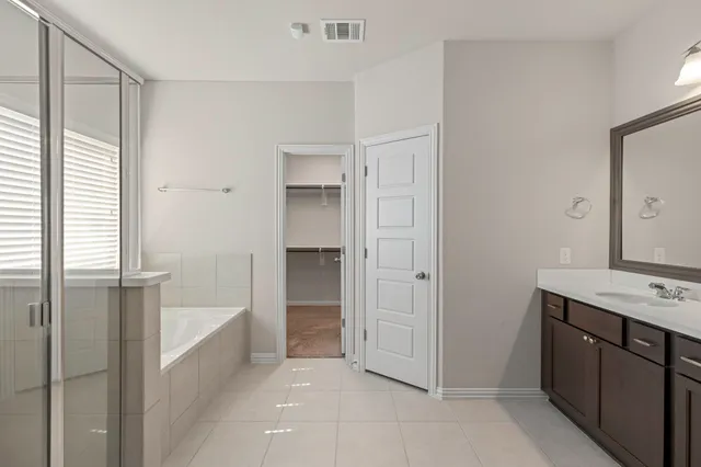 $2,600 | 22025 Abigail Way, Pflugerville, TX 78660