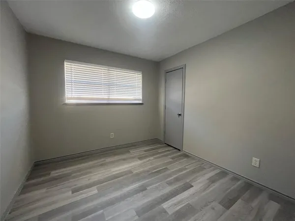 $1,650 | 826 Skyline Drive, Duncanville, TX 75116