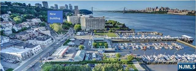 1072 River Road Edgewater, NJ 07020 - Photo 3 of 6