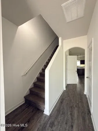 $1,800 | 404 Vandemere Court, Holly Ridge, NC 28445