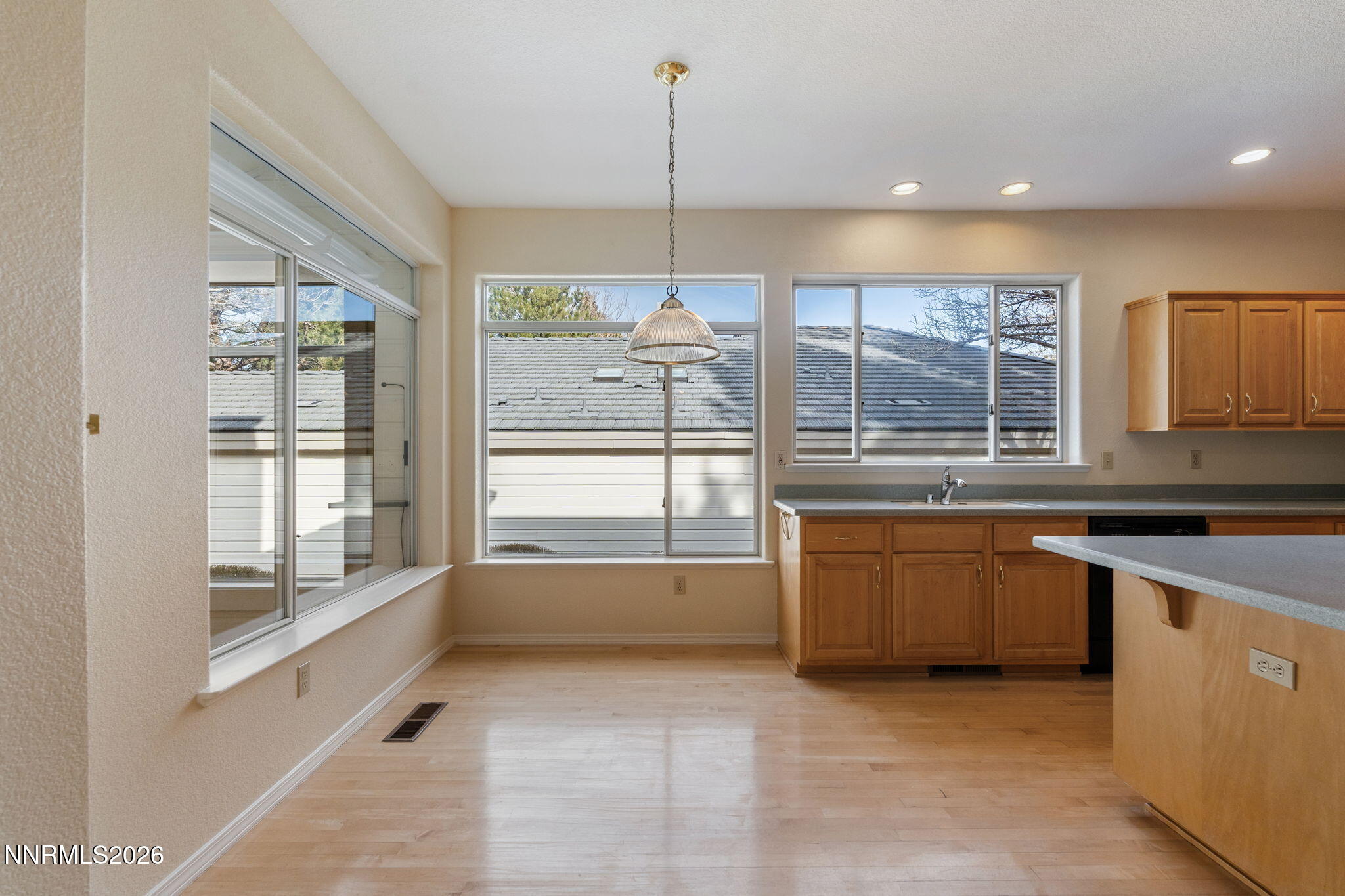 4005 Nemaha Creek Court Reno, NV 89519 - Photo 16 of 32 18-web-or-mls-DSC09871