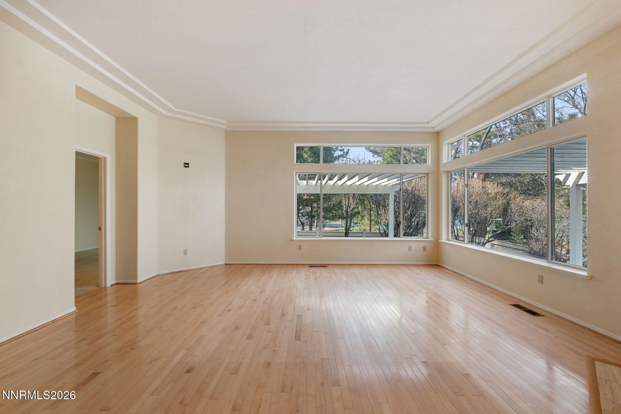 4005 Nemaha Creek Court Reno, NV 89519 - Photo 10 of 32 12-web-or-mls-DSC09921