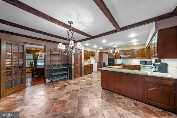 $789,000 | 402 Main Street, Manalapan, NJ 07726