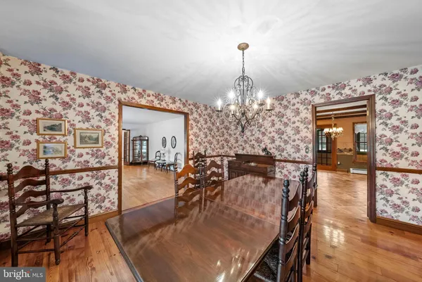 $789,000 | 402 Main Street, Manalapan, NJ 07726