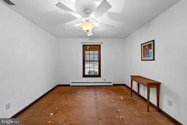 $789,000 | 402 Main Street, Manalapan, NJ 07726