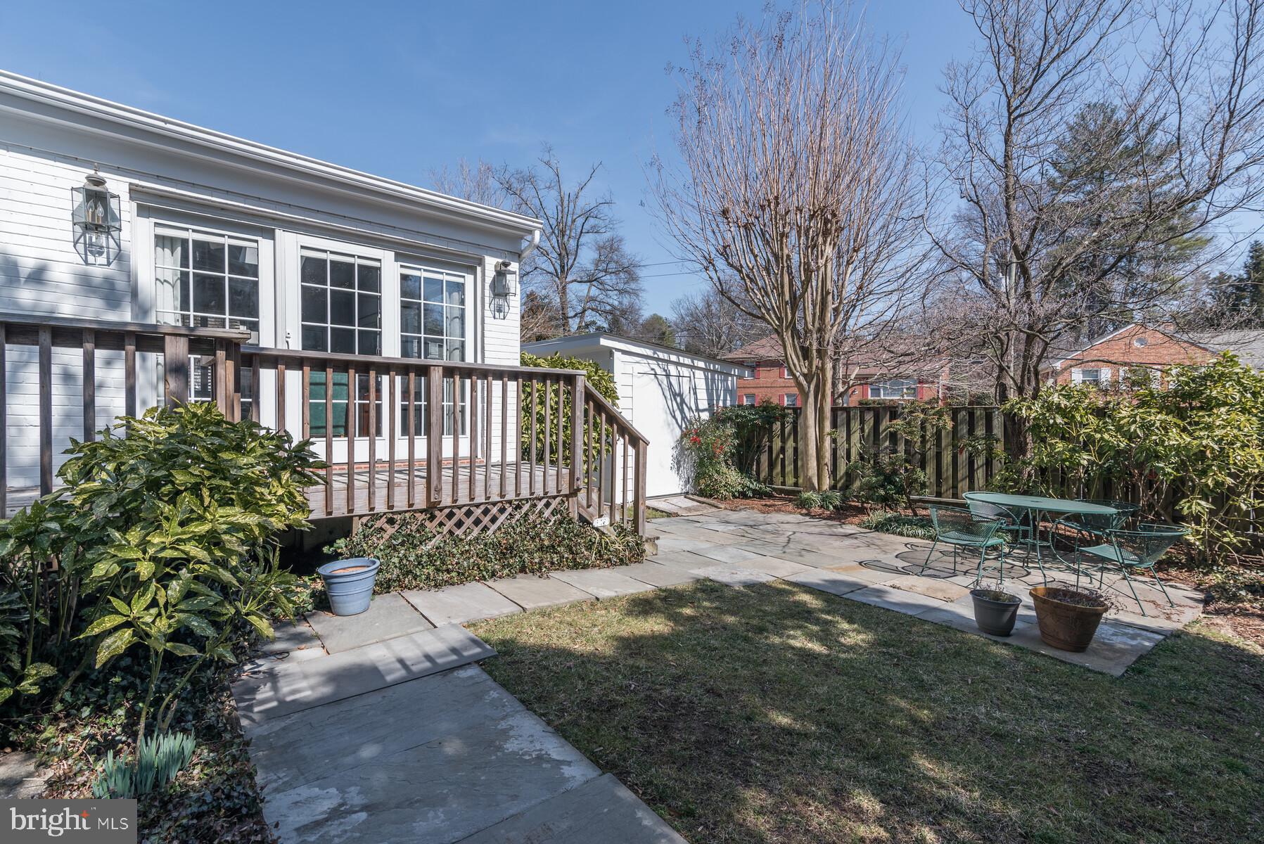 5700 Marengo Road Bethesda, MD 20816 - Photo 34 of 58 Lower Patio area