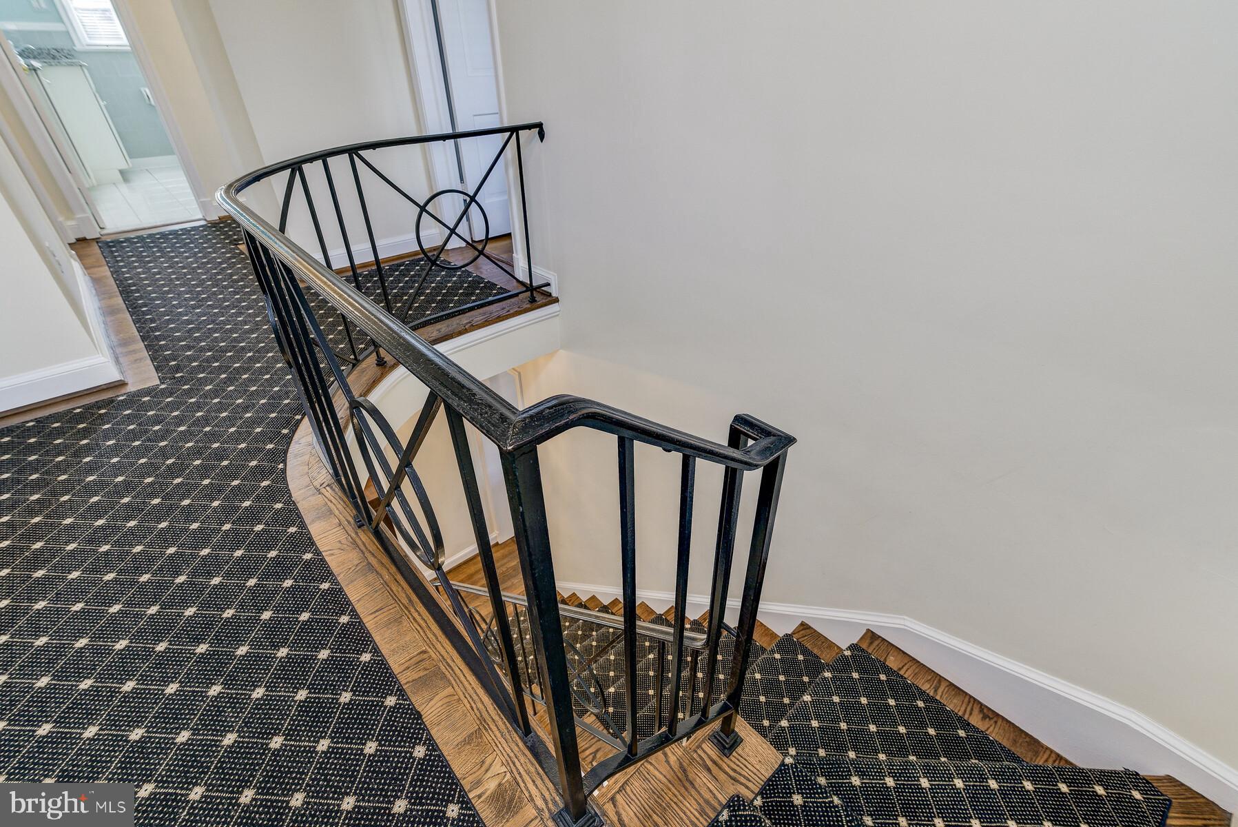 5700 Marengo Road Bethesda, MD 20816 - Photo 39 of 58 Attractive Stairway