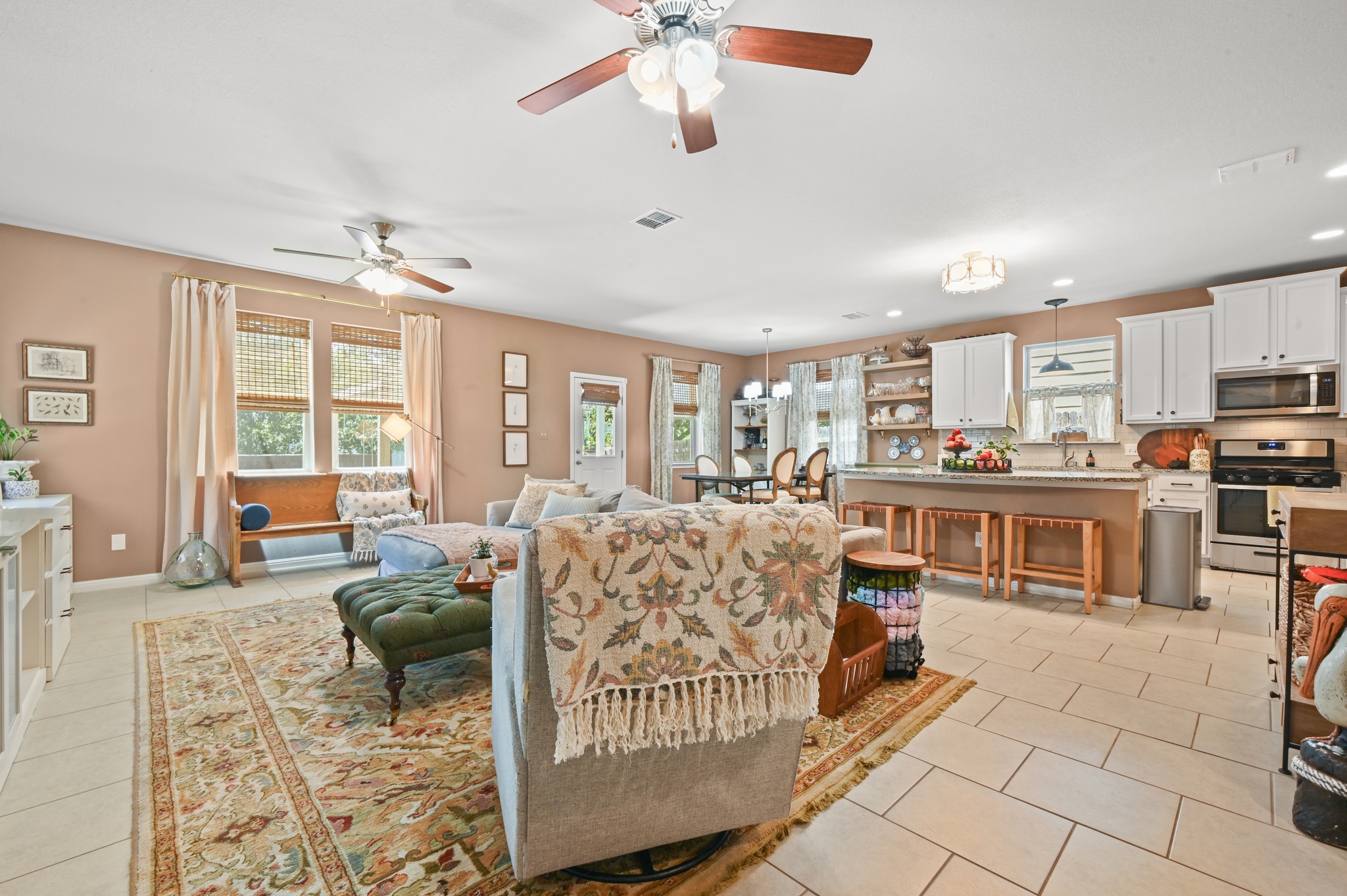 11906 Dispatch Way Austin, TX 78748 - Photo 8 of 31 Gallery Image 8
