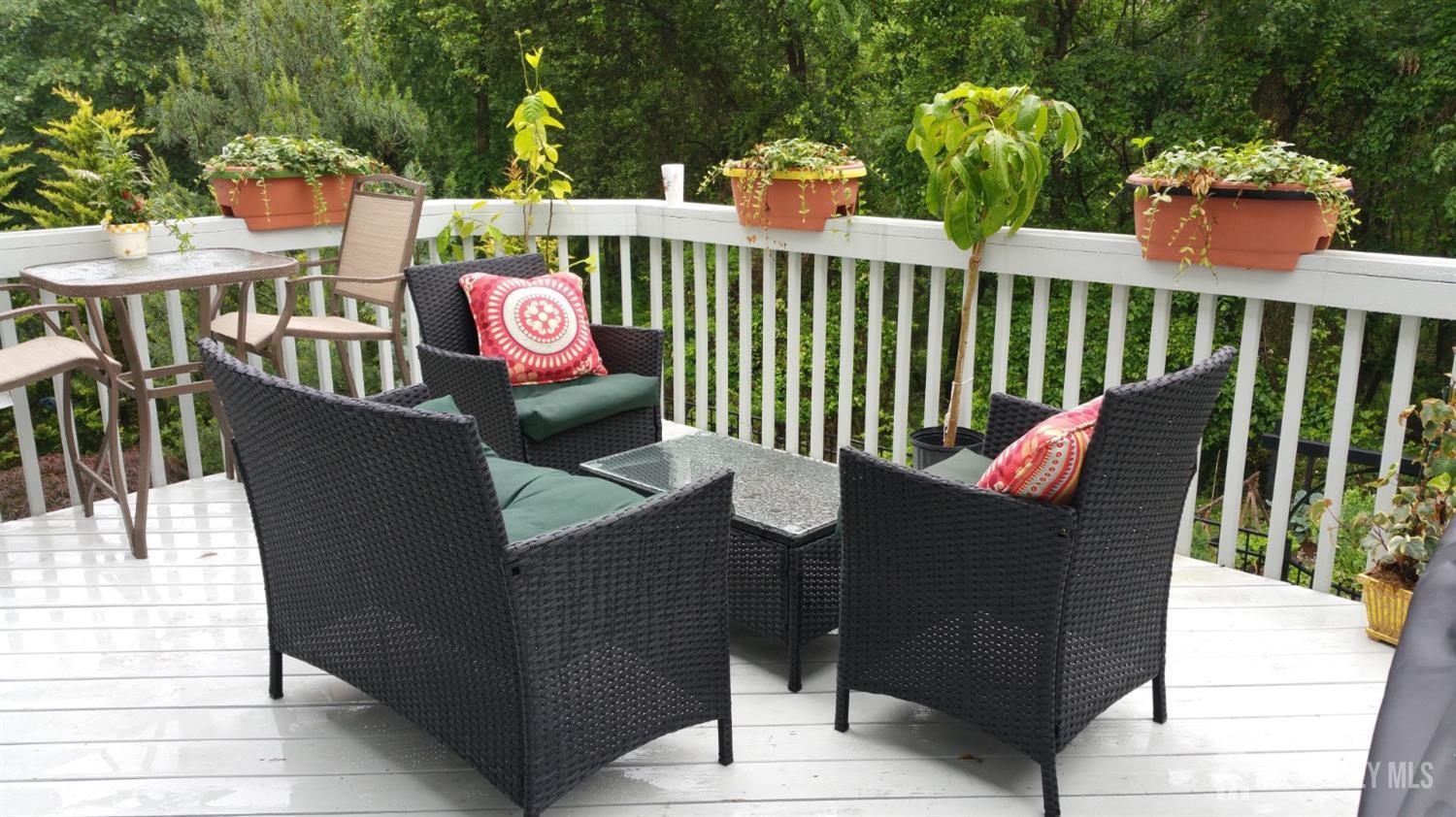 14 Young Way Bridgewater, NJ 08807 - Photo 35 of 38 a view of a chairs and table in the patio