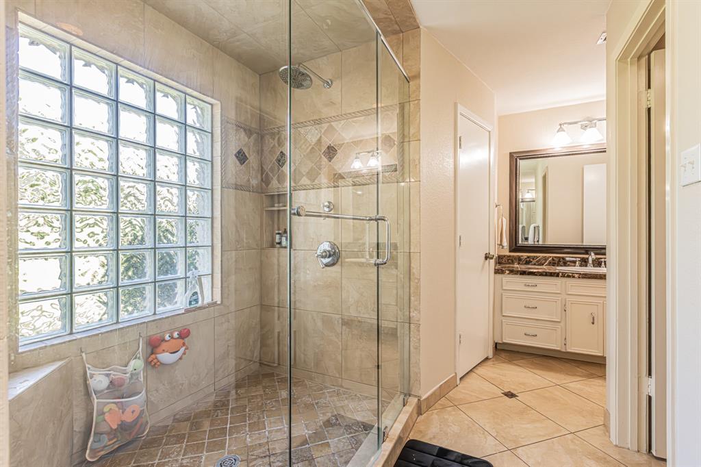 18 Crosslands Road Benbrook, TX 76132 - Photo 30 of 39