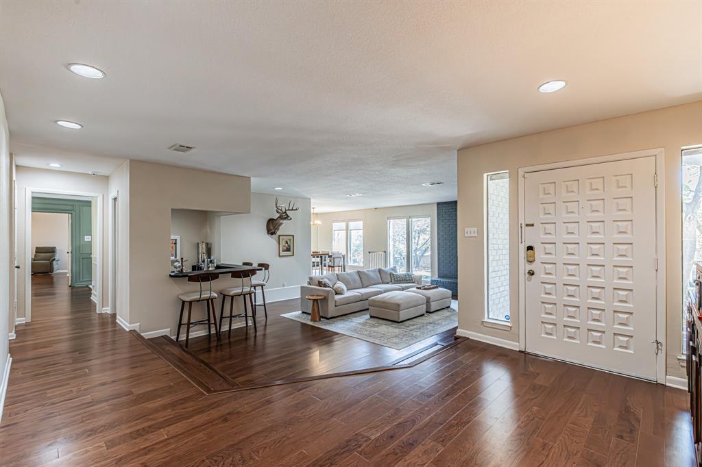 18 Crosslands Road Benbrook, TX 76132 - Photo 7 of 39