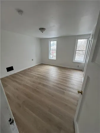 $99,900 | 2931 Zephyr Avenue, Pittsburgh, PA 15204