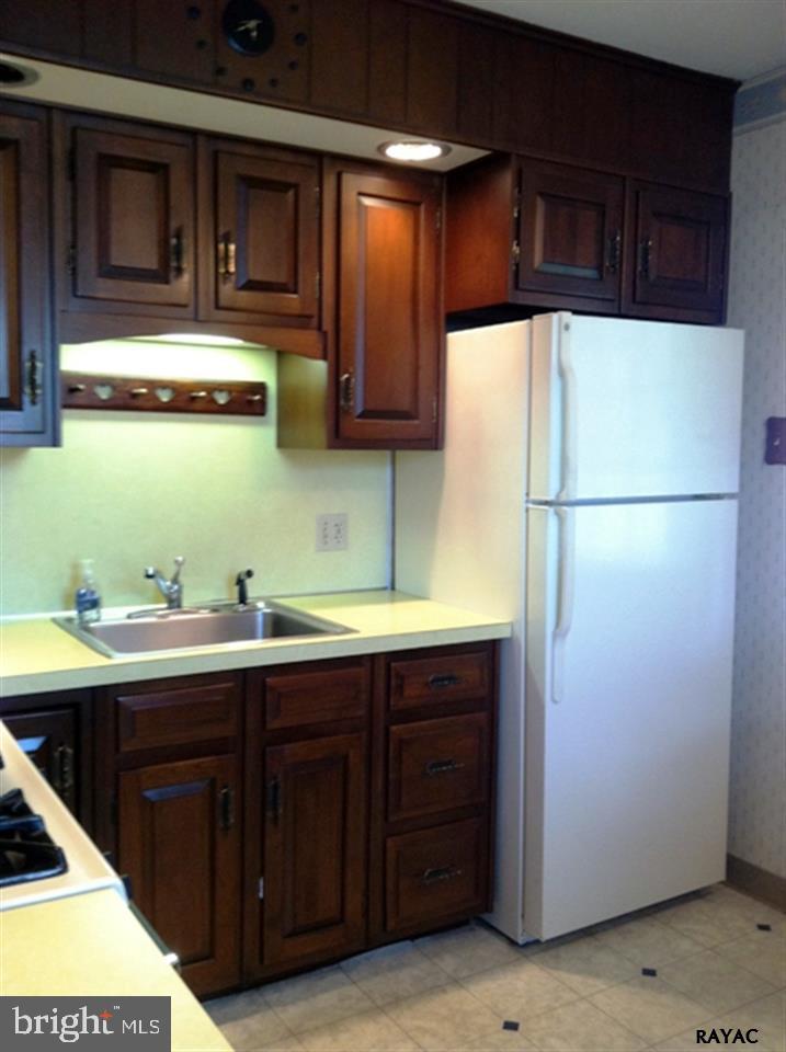 409 Maple Street Manchester, PA 17345 - Photo 13 of 35 Gallery Image 13