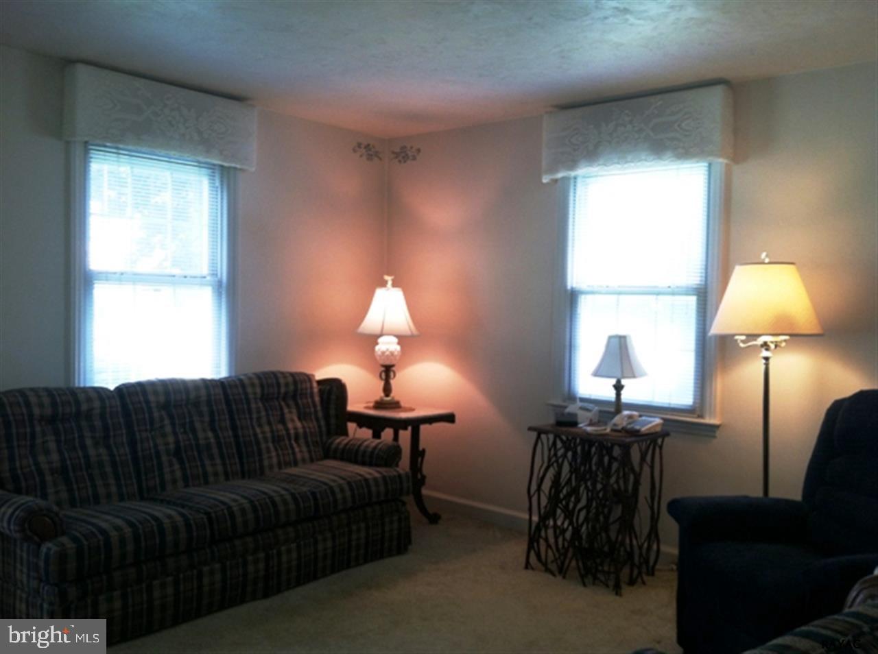 409 Maple Street Manchester, PA 17345 - Photo 18 of 35 Gallery Image 18
