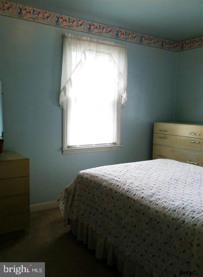 409 Maple Street Manchester, PA 17345 - Photo 24 of 35 Gallery Image 24