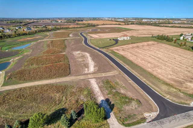 $186,900 | Lt10 Lt10 Highland Way, Sturtevant, WI 53177