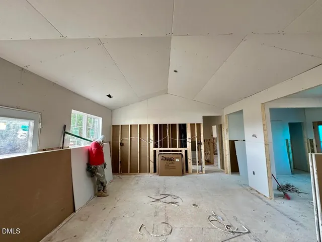 $385,000 | 7507 Squirrel Den Road, Bailey, NC 27807