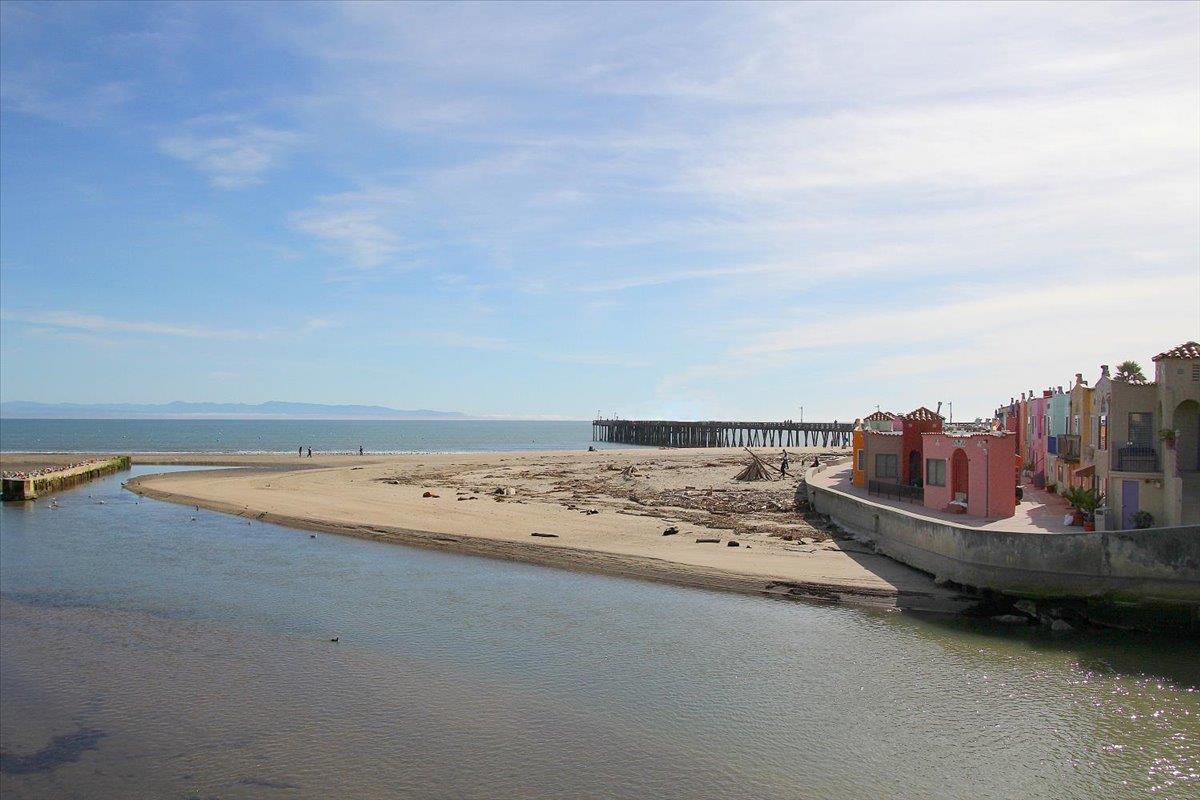 4435 Diamond Street, Unit 2 Capitola, CA 95010 - Photo 16 of 18