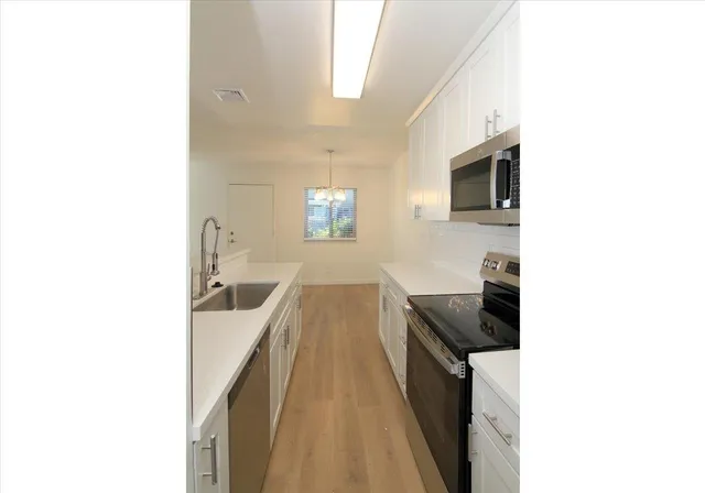 $650,000 | 4435 Diamond Street, Unit 2, Capitola, CA 95010