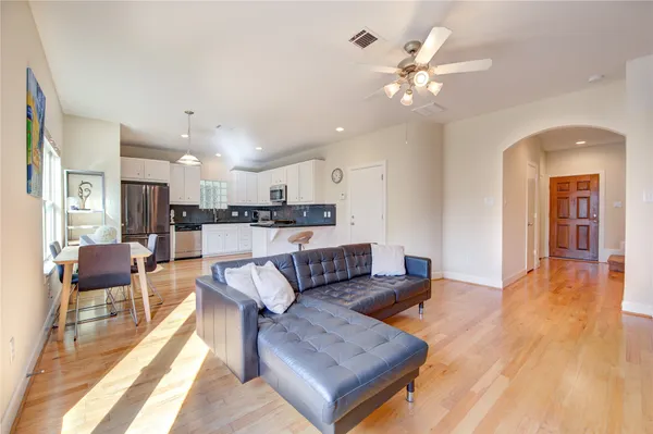 $1,999 | 3707 Main Poplar Drive, Houston, TX 77025