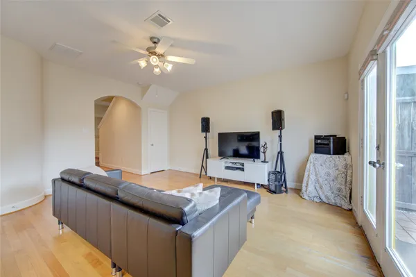 $1,999 | 3707 Main Poplar Drive, Houston, TX 77025