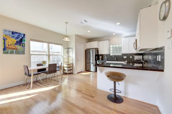 $1,999 | 3707 Main Poplar Drive, Houston, TX 77025