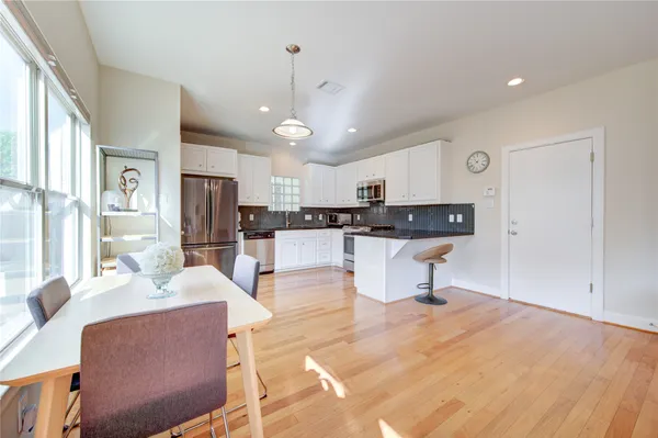 $1,999 | 3707 Main Poplar Drive, Houston, TX 77025