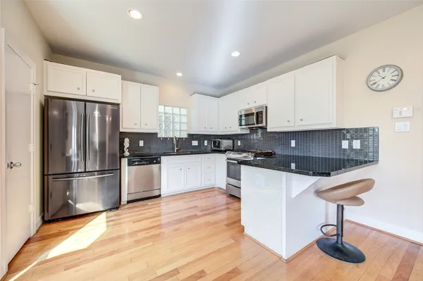 $1,999 | 3707 Main Poplar Drive, Houston, TX 77025