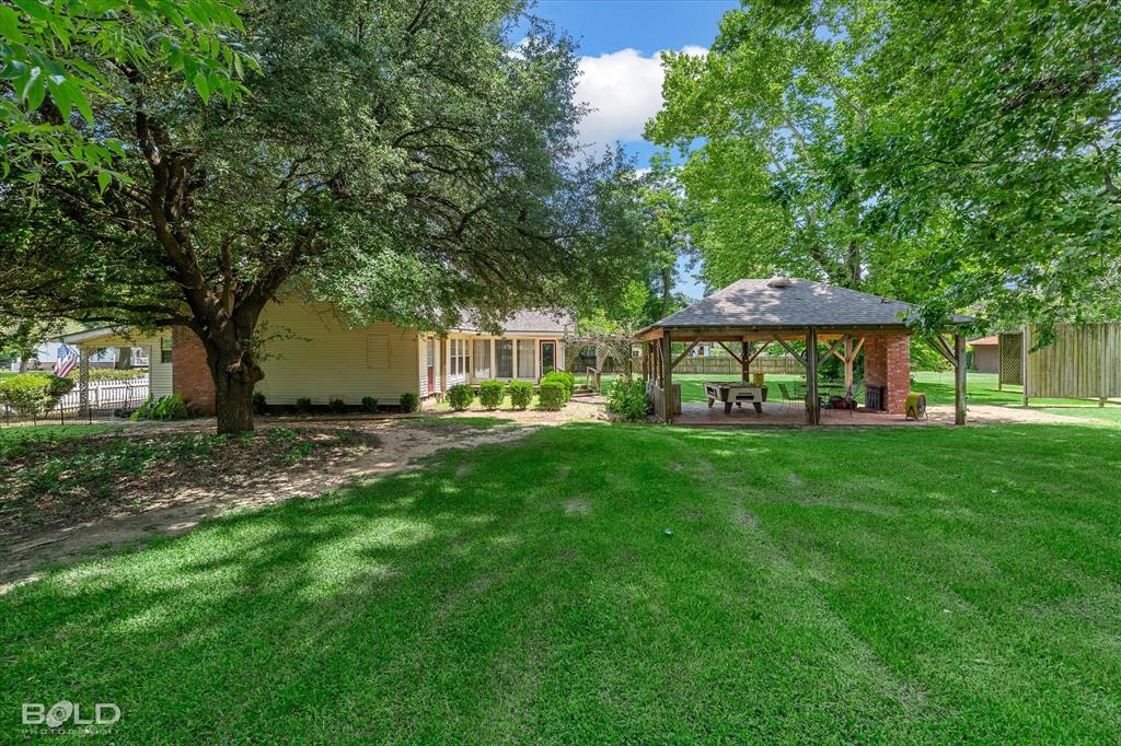 331 Gray Street Belcher, LA 71004 - Photo 9 of 35