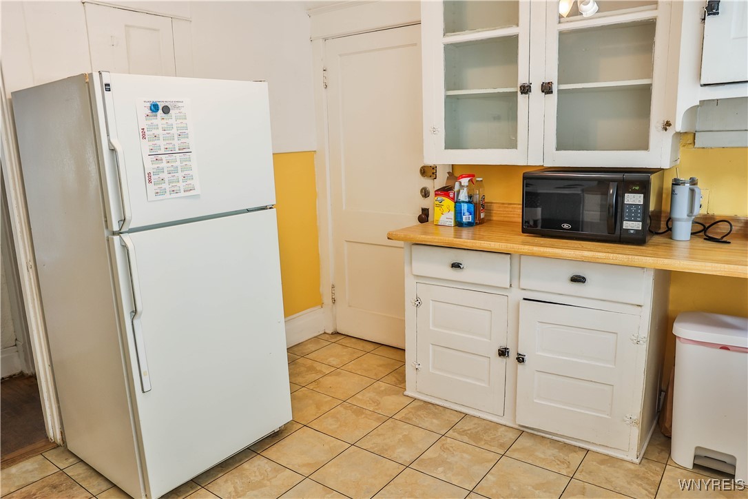 148 Nassau Avenue Tonawanda Town, NY 14217 - Photo 19 of 40