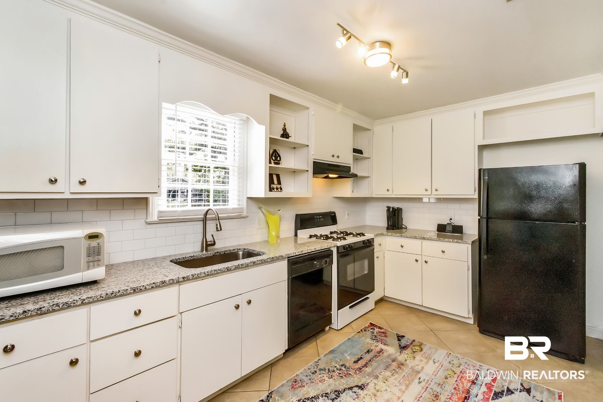 36 South Lafayette Street Mobile, AL 36604 - Photo 9 of 35