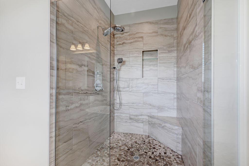 3760 South County Line Road Johnstown, OH 43031 - Photo 26 of 52 Oversized Walk-In Shower