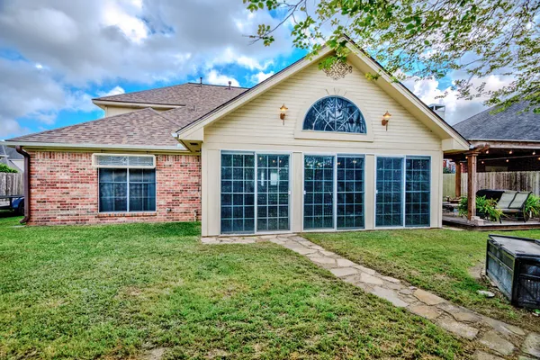 $350,000 | 3970 Inverness Drive, Beaumont, TX 77707