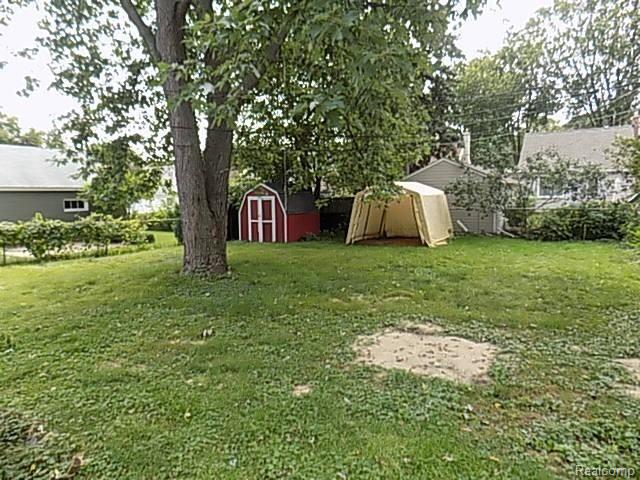 2205 Franklin Road Berkley, MI 48072 - Photo 7 of 29