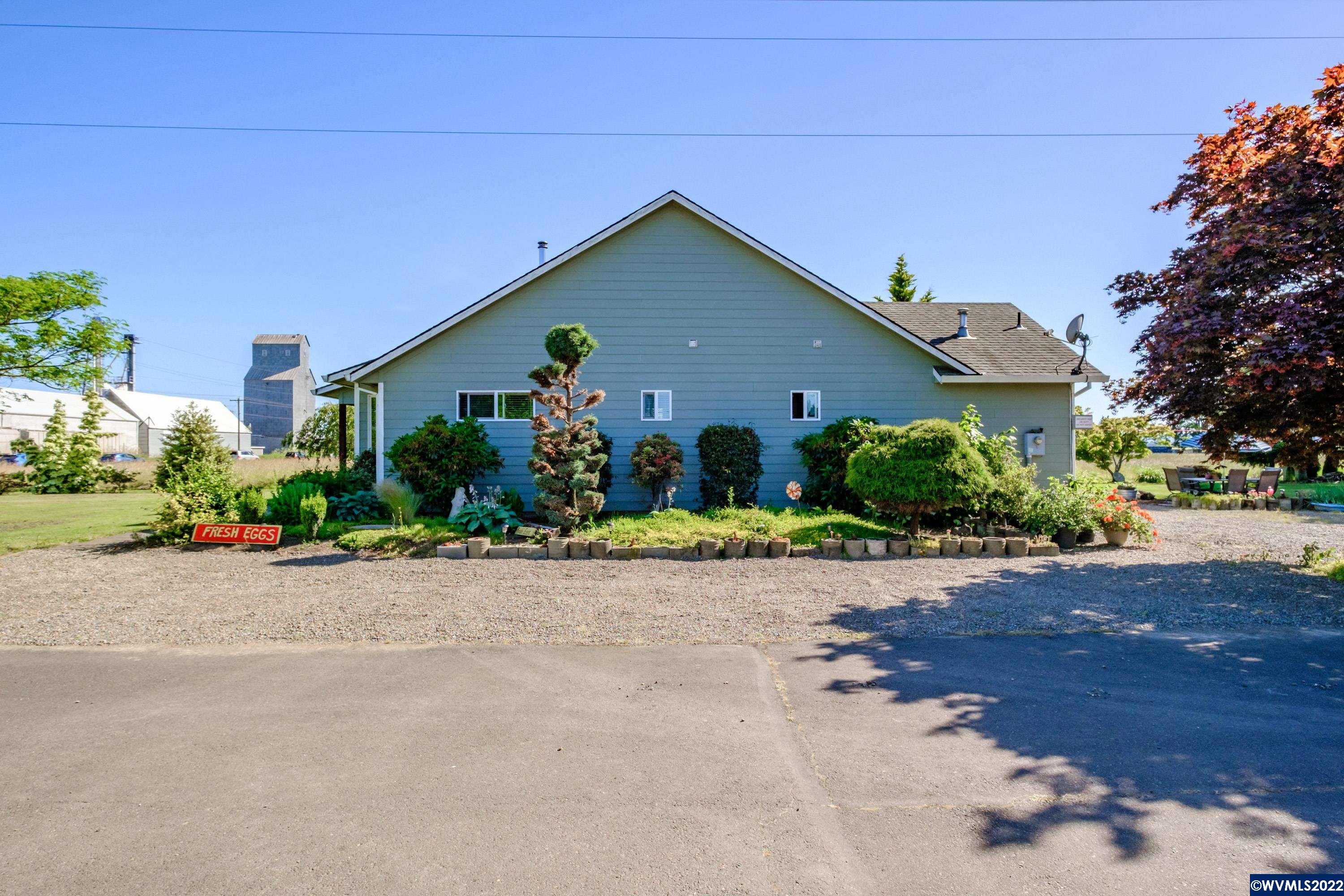9205 River Road Northeast Salem, OR 97303 - Photo 16 of 40 Gallery Image 16