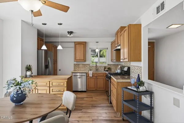 $839,900 | 80 Pathelen Avenue, Oak View, CA 93022