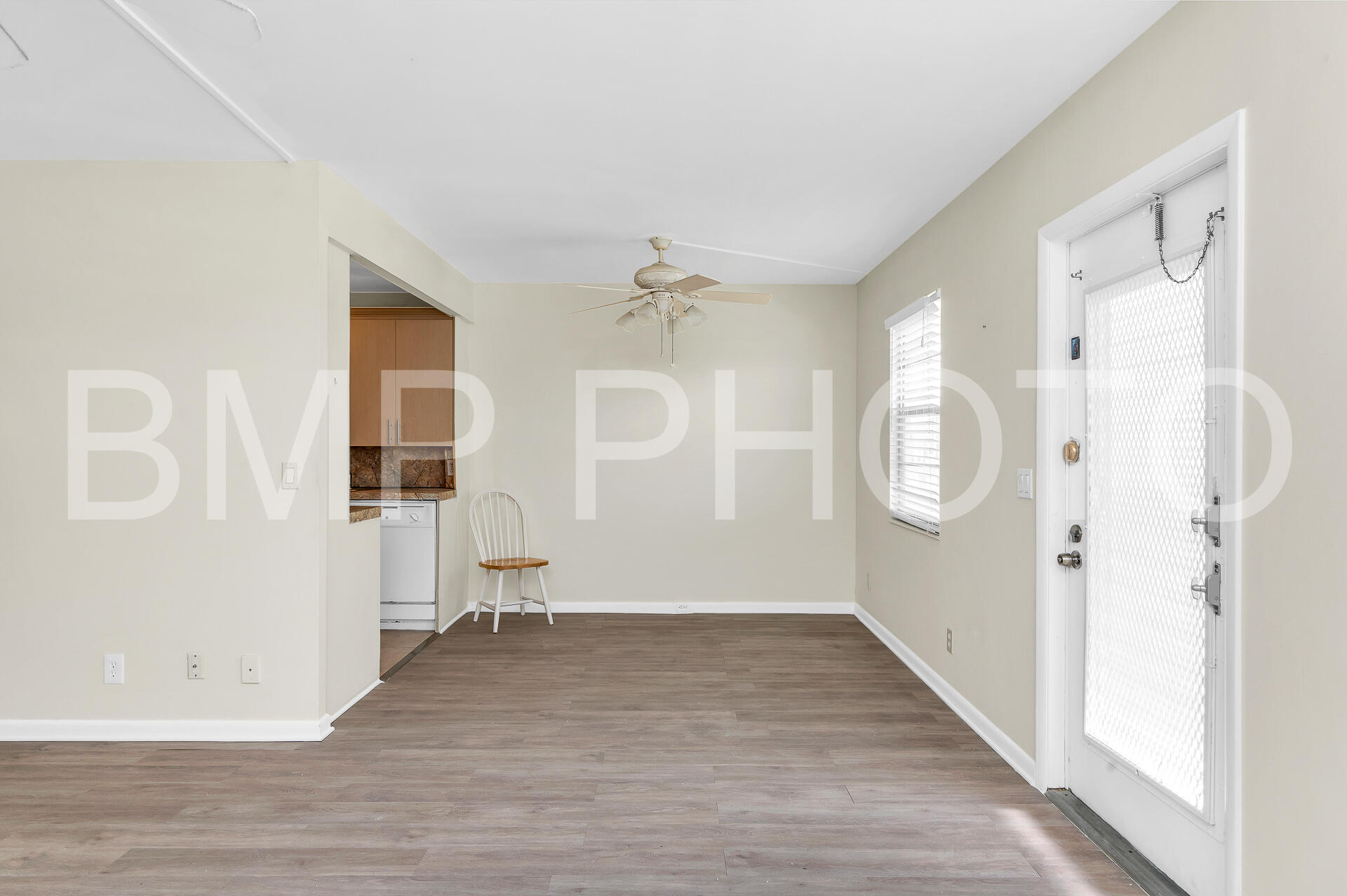 3053 Ainslie Drive Boca Raton, FL 33434 - Photo 6 of 15 photo-6