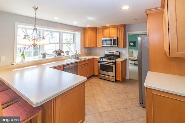 $425,000 | 832 Cotswold Road, Somerdale, NJ 08083