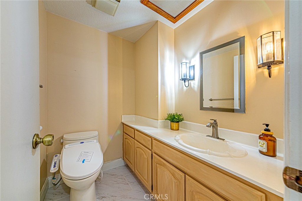 1737 Gainsborough Road San Dimas, CA 91773 - Photo 22 of 75