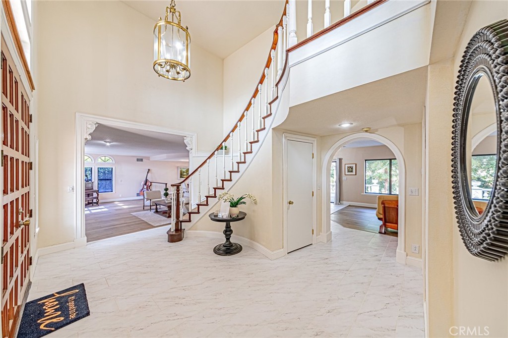 1737 Gainsborough Road San Dimas, CA 91773 - Photo 3 of 75