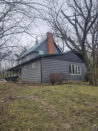 $249,500 | 4823 Southeast 10th Street, Tecumseh, KS 66542