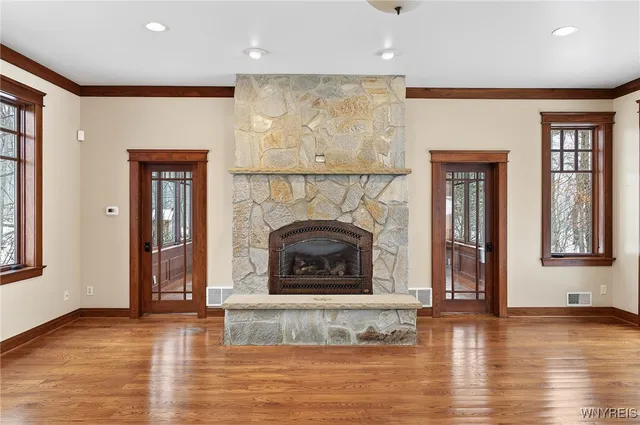 $1,099,000 | 941 Lake Road, Porter, NY 14174