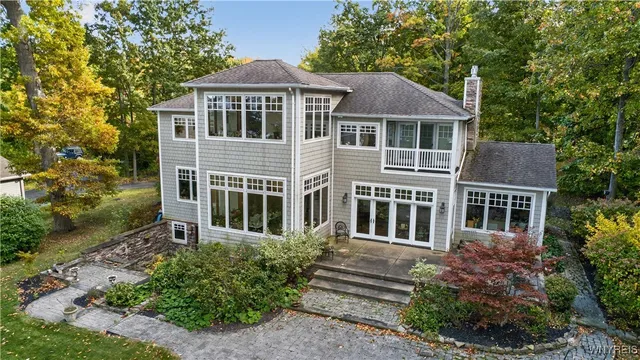 $1,099,000 | 941 Lake Road, Porter, NY 14174