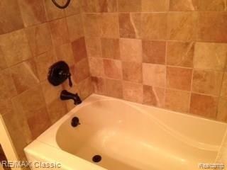 5600 North Fleming Road Fowlerville, MI 48836 - Photo 22 of 34 bath.jpg