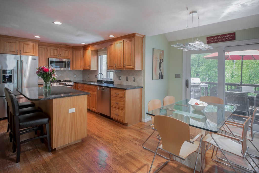24 Hidden Brick Road Hopkinton, MA 01748 - Photo 5 of 30 Gallery Image 5