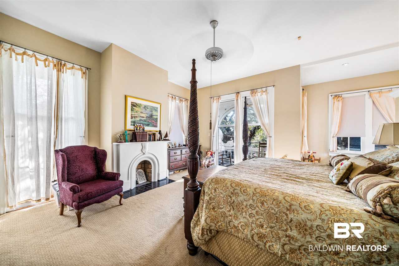 203 Charles Street Mobile, AL 36604 - Photo 16 of 32