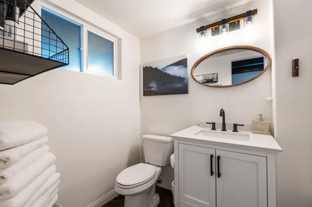 a view of an outdoor space with seating area